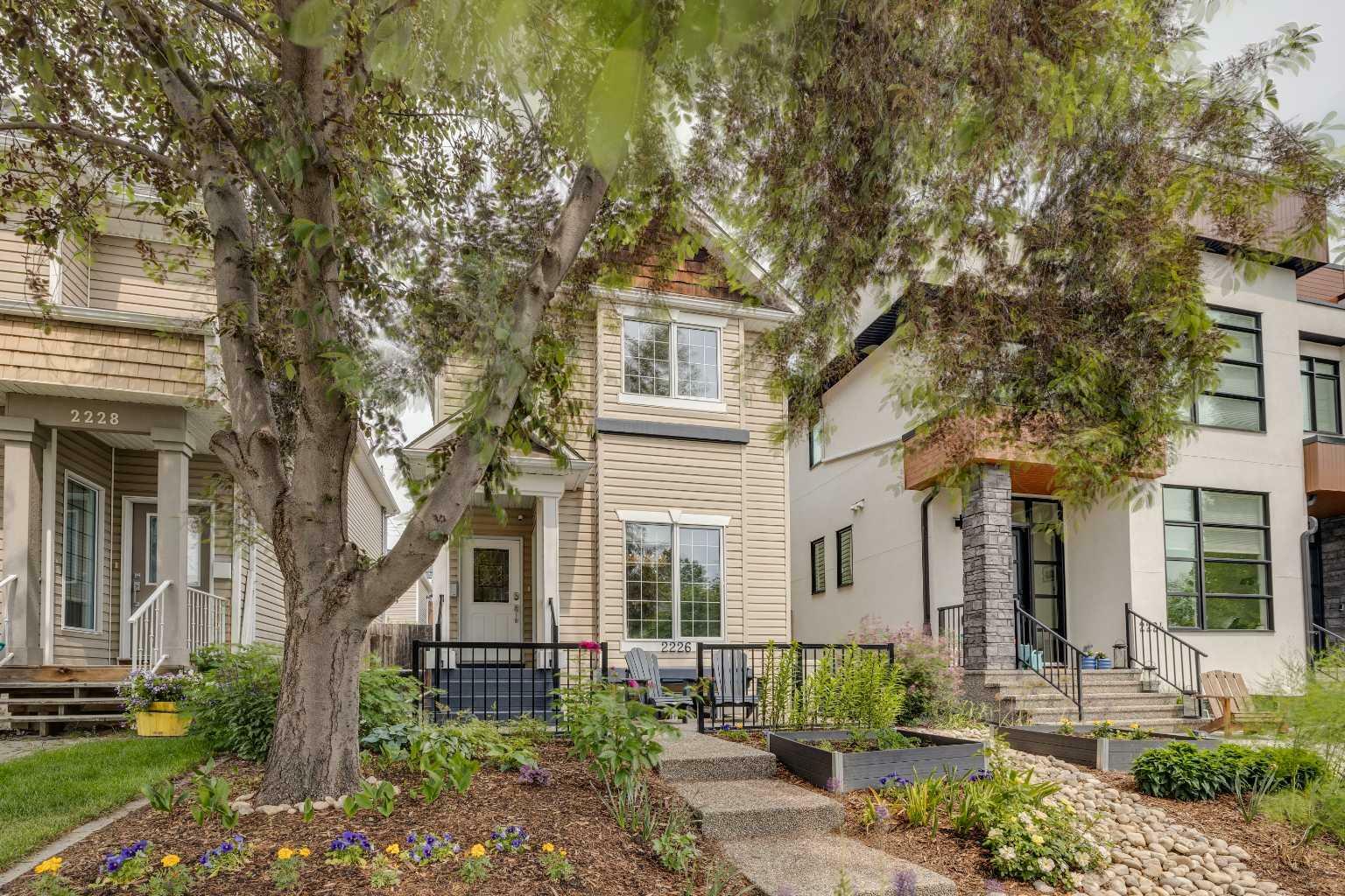 Photo de la propriété: 2226 31 Avenue SW AB T2T 1T6