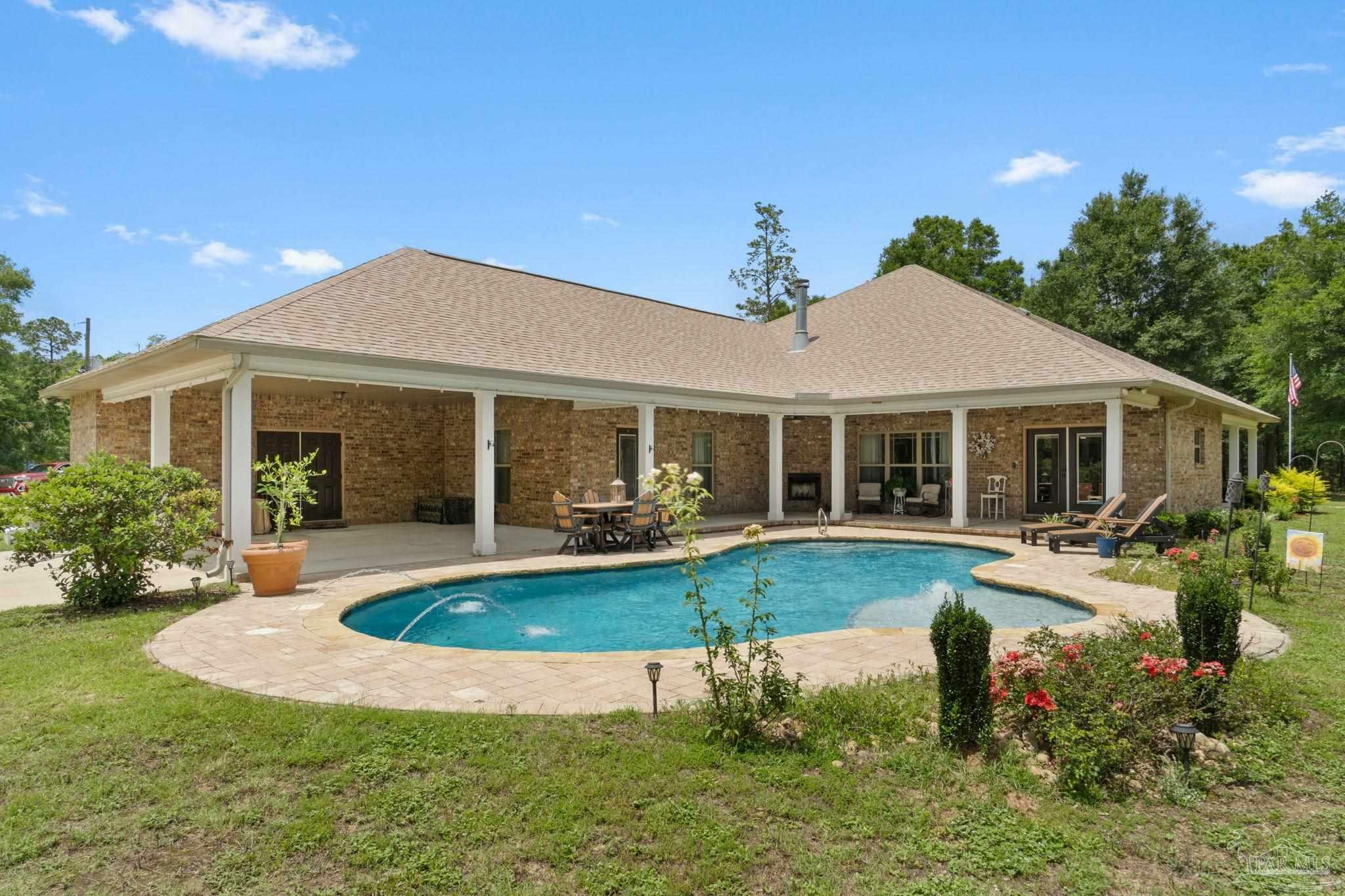 7146 Peaceful Ln  Milton FL 32570 photo