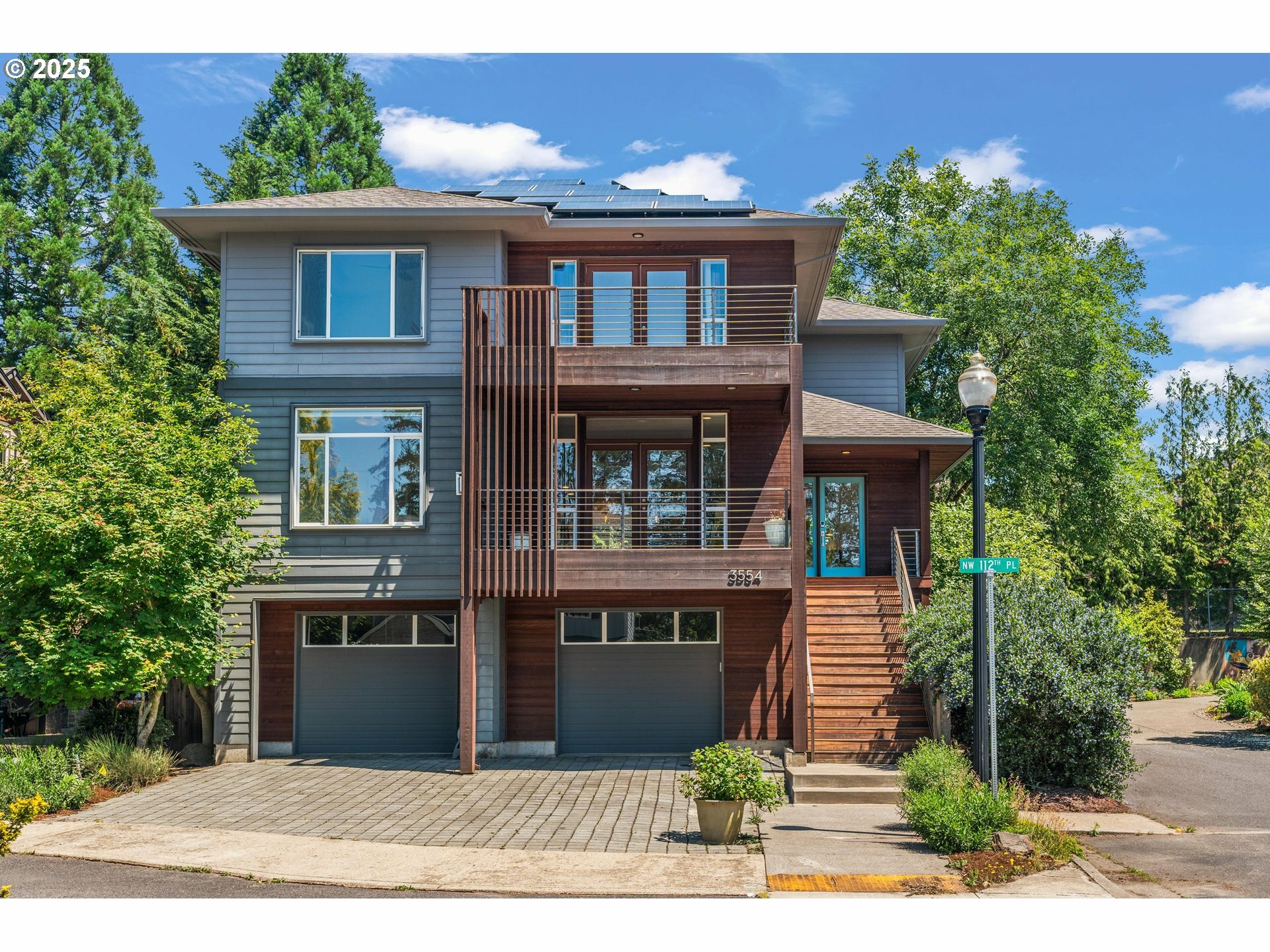 Property Photo: 3554 NW 112th Pl OR 97229