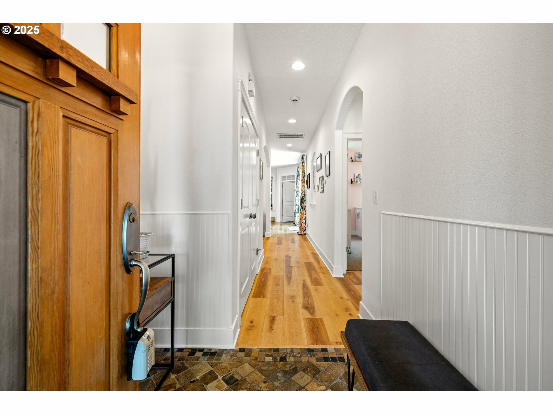 Property Photo: 9628 N Exeter Ave OR 97203