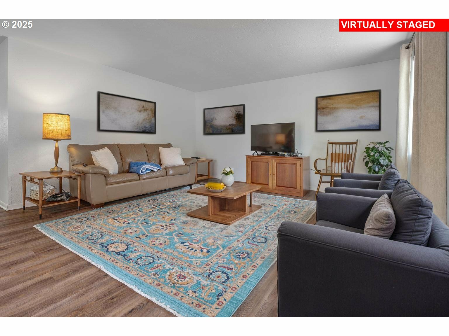 Property Photo: 11144 NE Knott St OR 97220