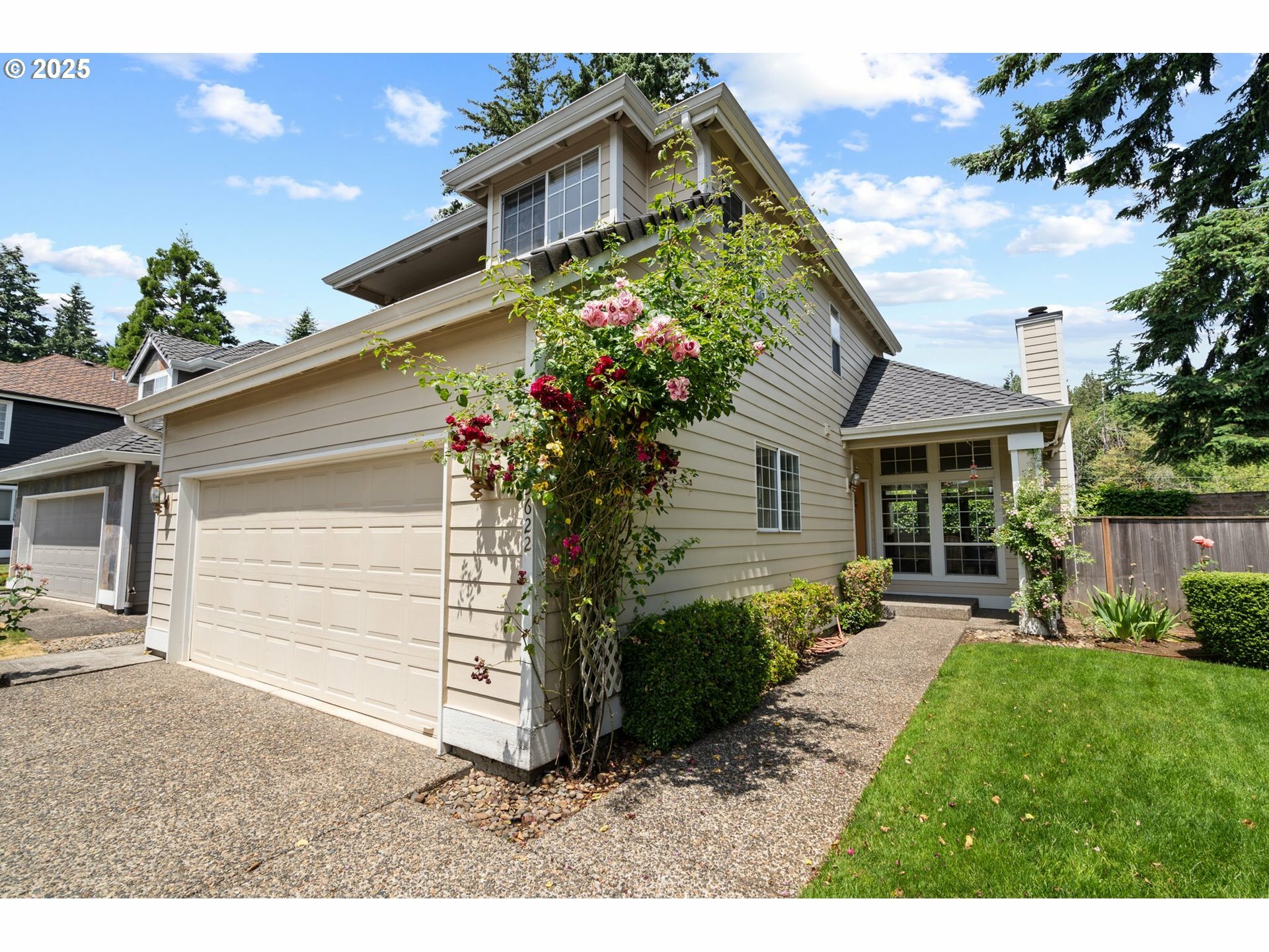 Property Photo: 13622 SE 35th St WA 98683