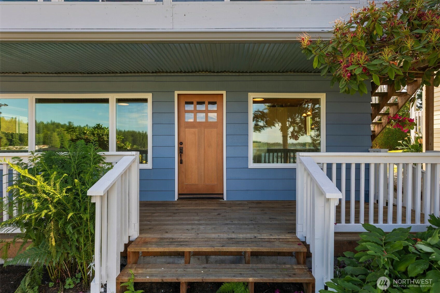 Property Photo: 4305 Peninsula Road WA 98292