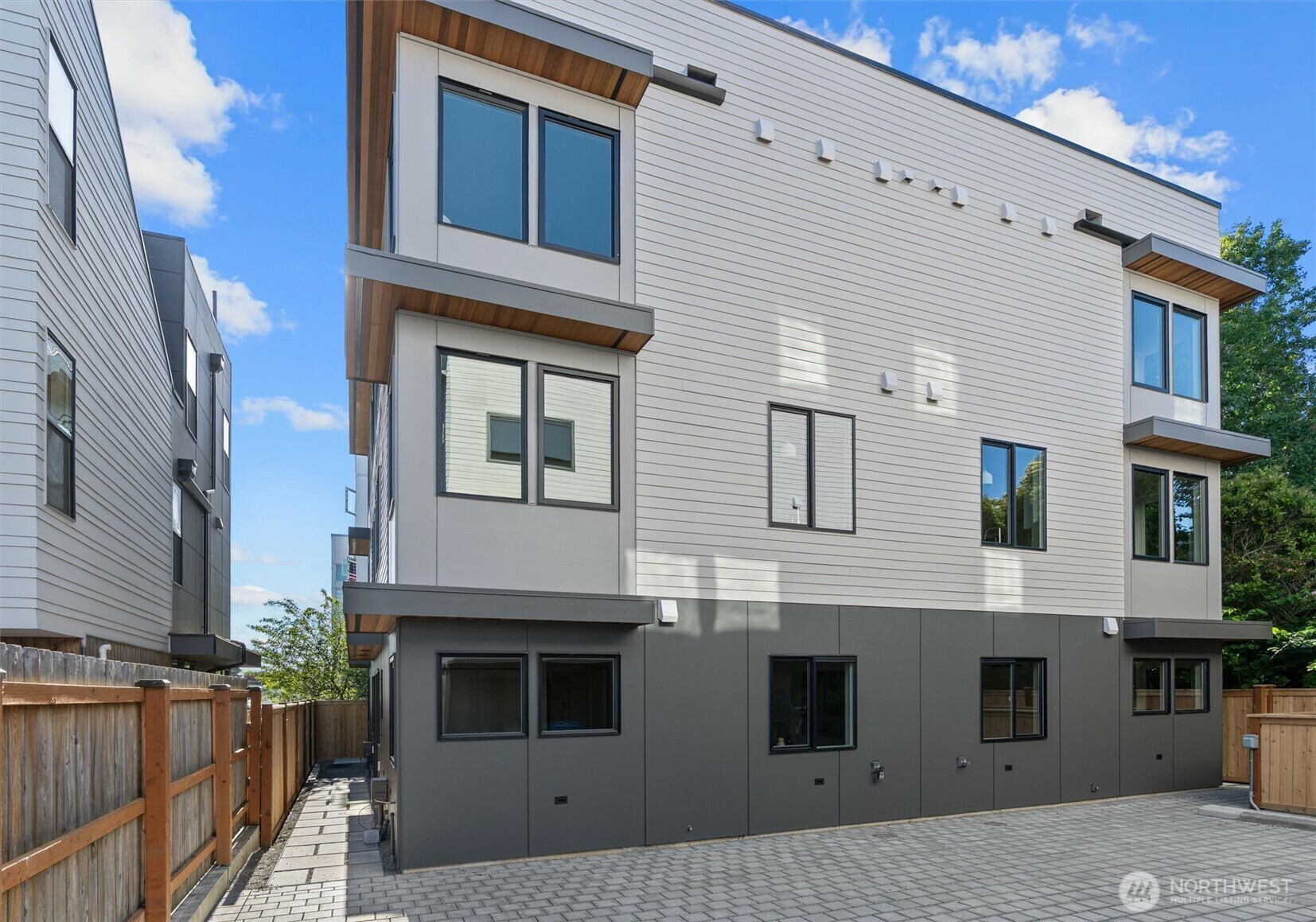 Property Photo: 4519 A Bagley Avenue N WA 98103