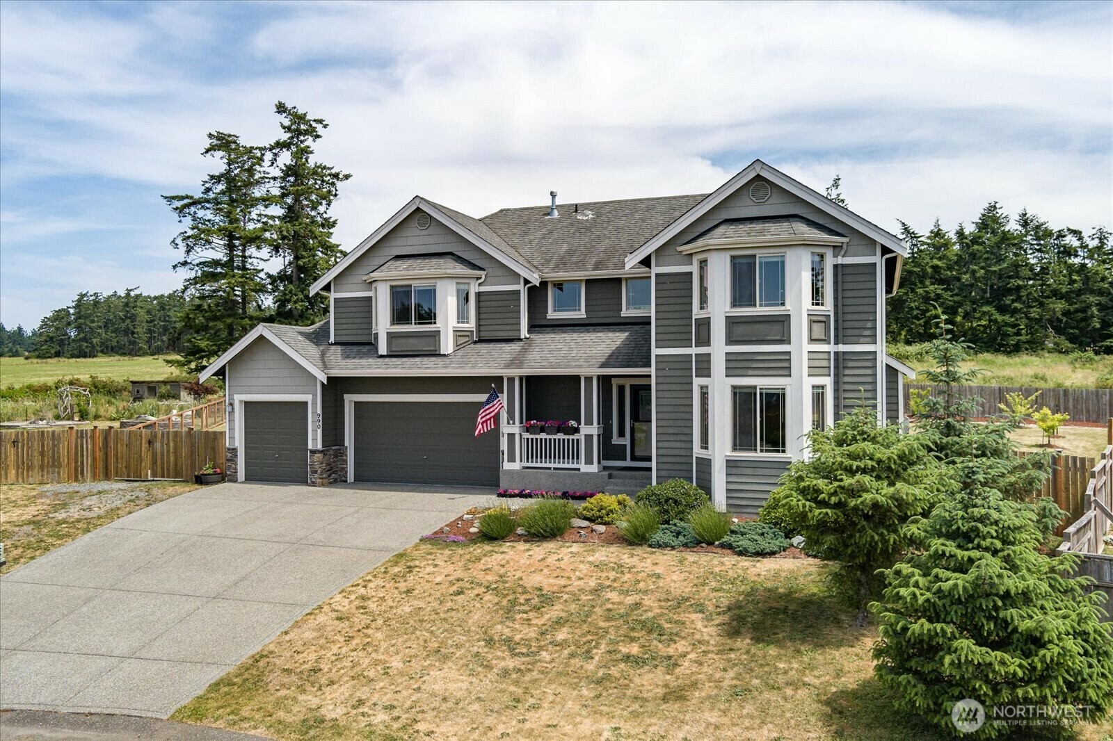 990  Cove View Circle  Oak Harbor WA 98277 photo