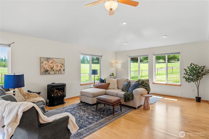 Property Photo:  18927  Fales Road  WA 98296 