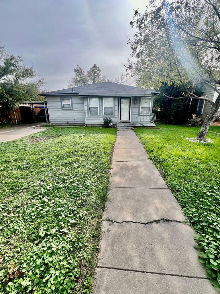 Property Photo: 1909 Bailey St TX 76901