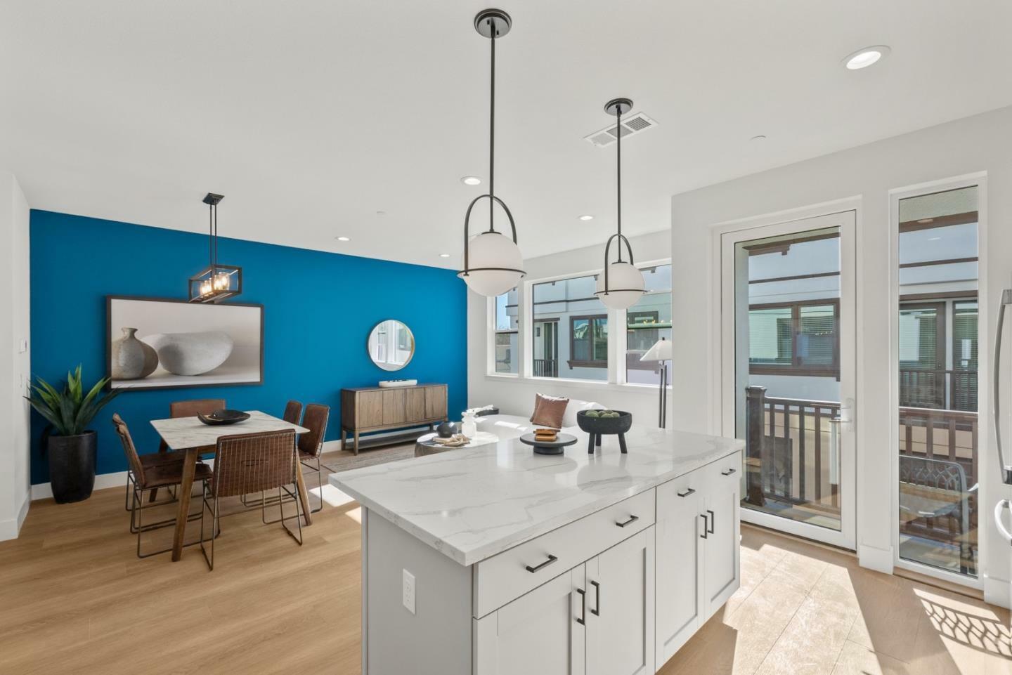 Property Photo: 222 Carroll Street 3 CA 94086