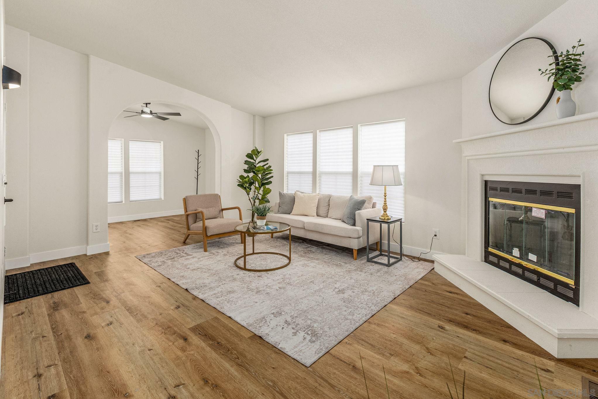 Property Photo: 1301 S Hale Ave 4 CA 92029