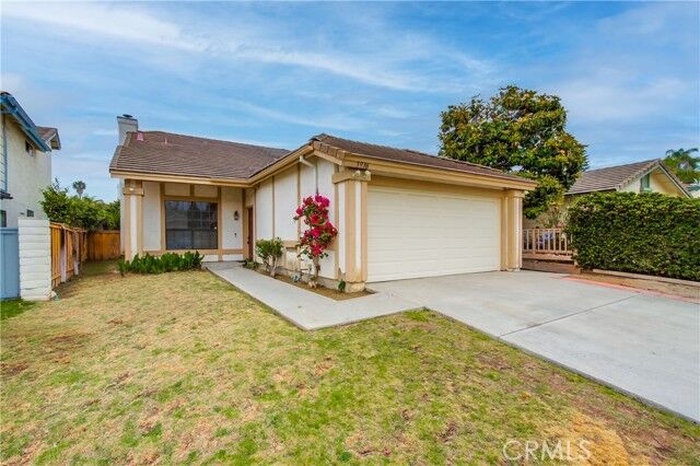 Property Photo: 3936 Ambervale Terrace CA 92130