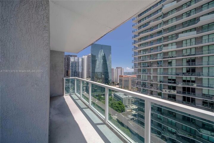 Property Photo: 1250 S Miami Ave 2201 FL 33130