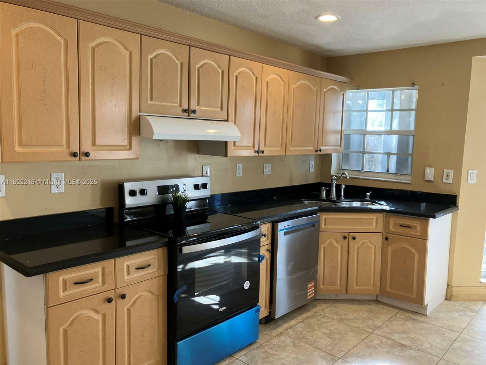 Property Photo: