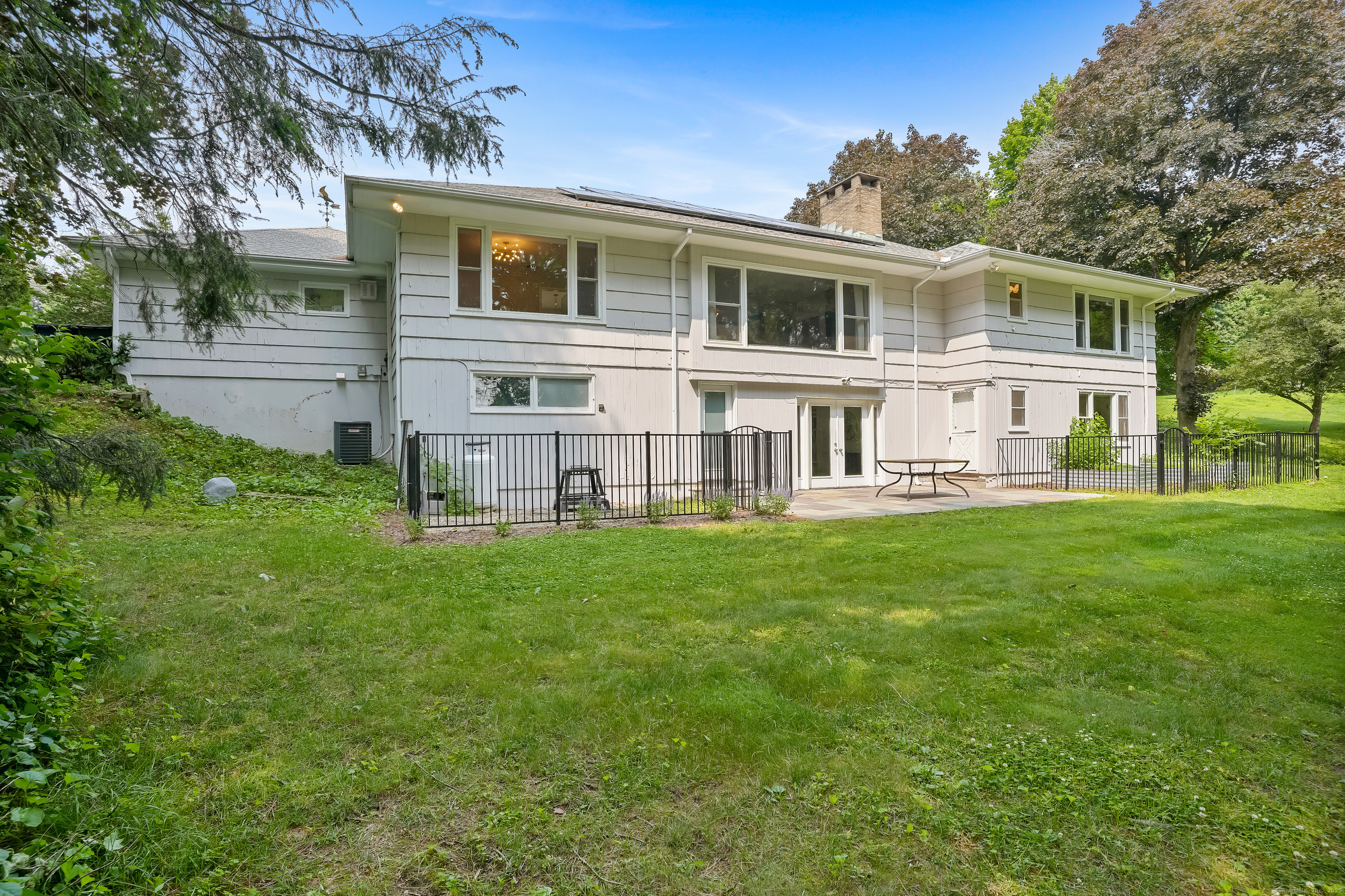 Property Photo: 16 Dogwood Drive CT 06811