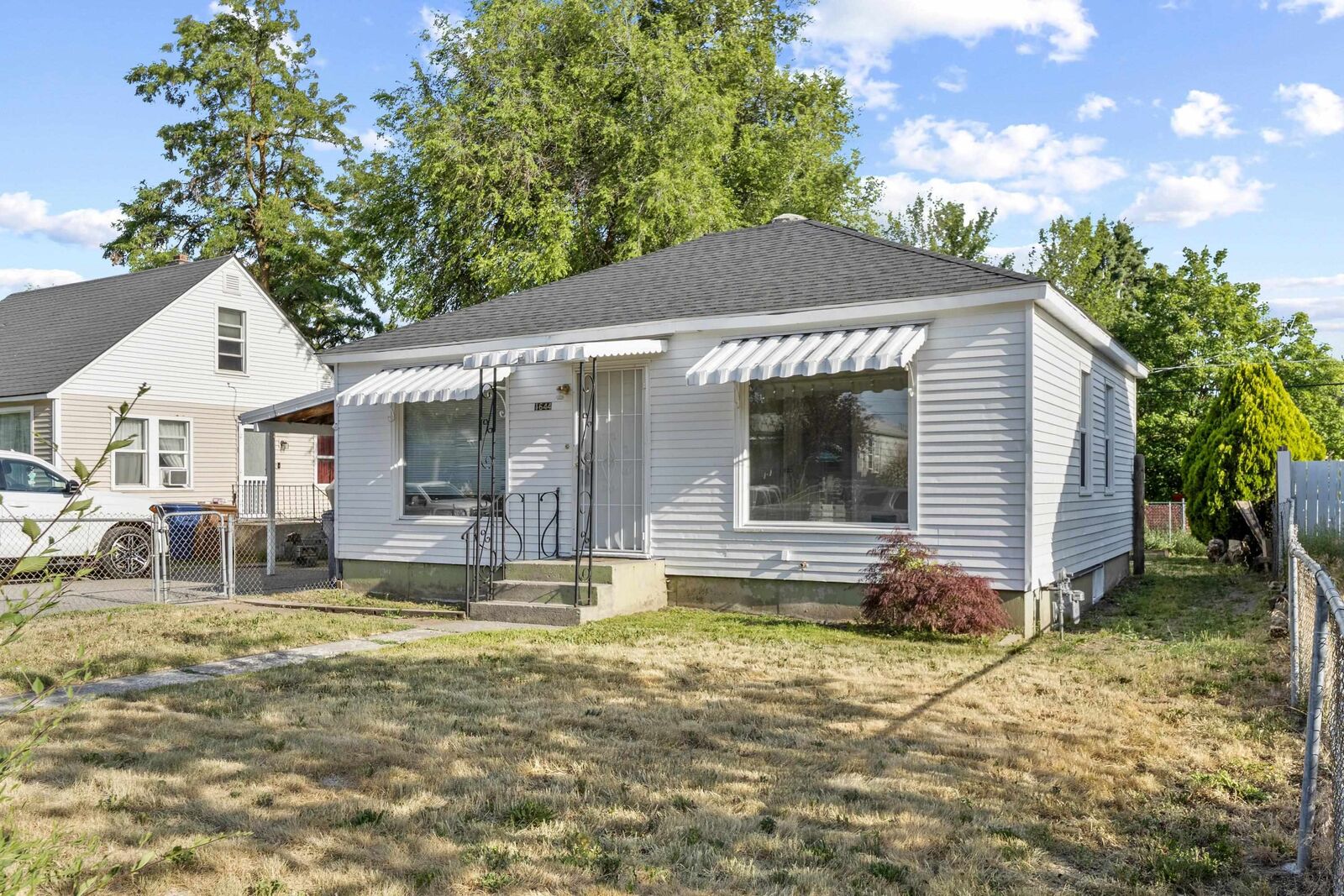 Property Photo:  1644 E Rockwell Ave  WA 99207 