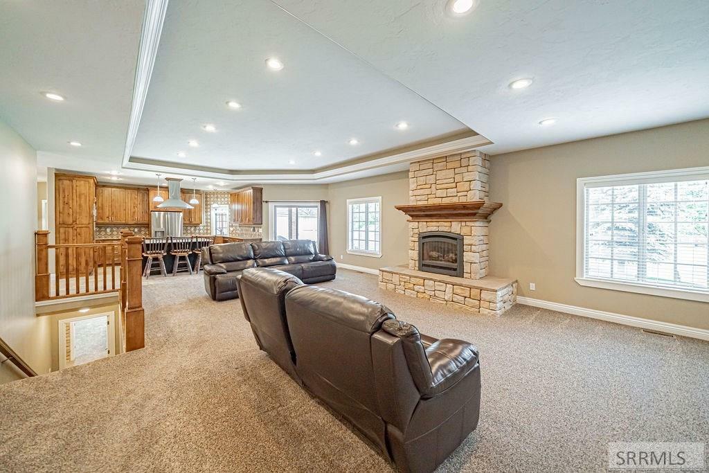 Property Photo: 220 Stillwater Drive ID 83404