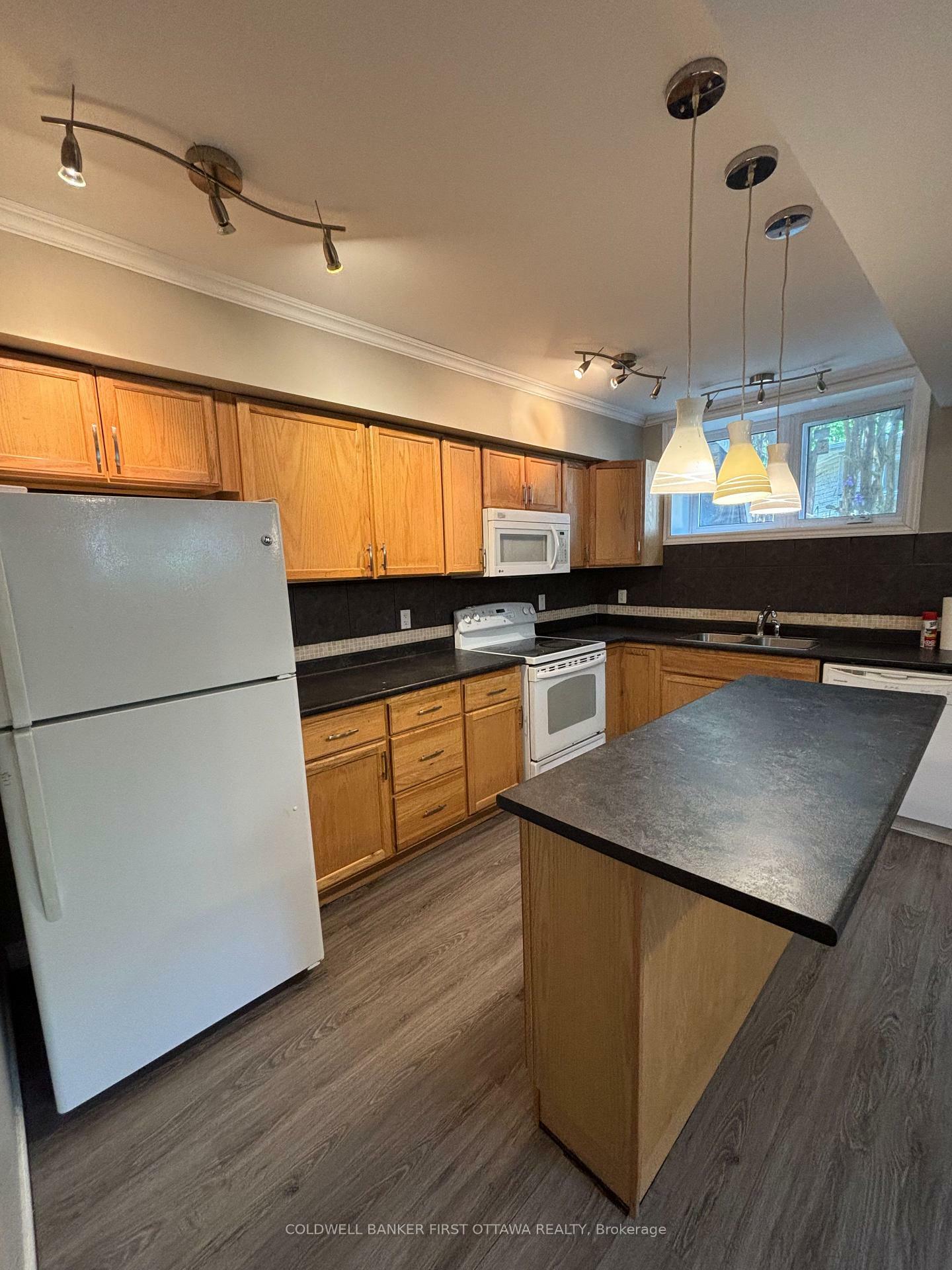 Property Photo: 54 Cloverloft Court Lower Level ON K2S 1T2