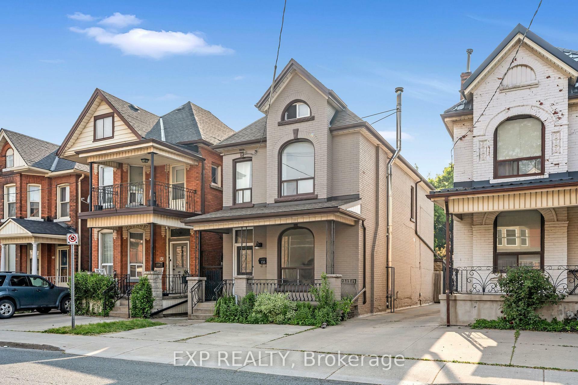 Property Photo: 133 Wentworth Street N ON L8L 5V6