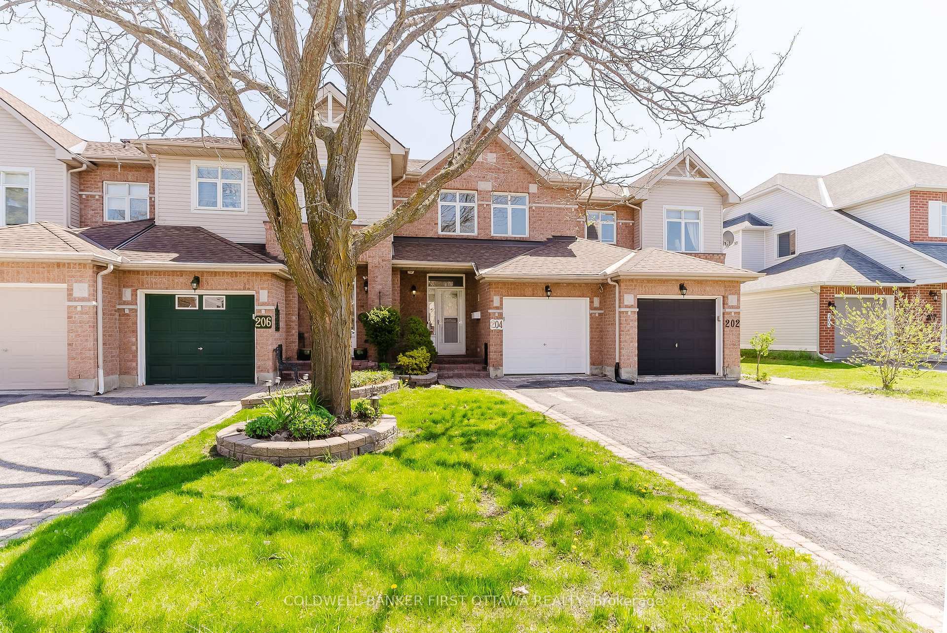 204 Windhurst Drive  Barrhaven ON K2G 6H9 photo