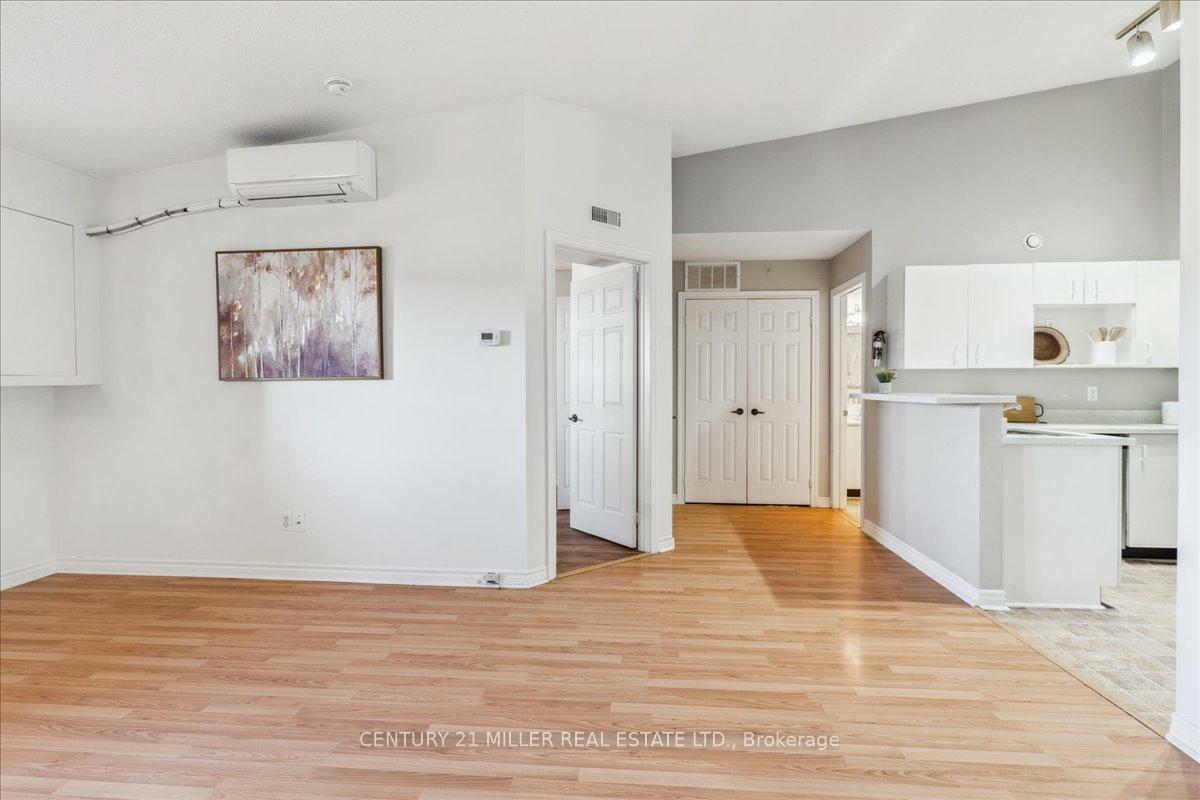 Property Photo:  4003 Kilmer Drive 406  ON L7M 4M1 