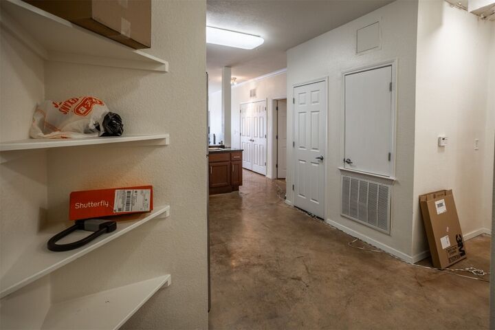 Property Photo:  910 W 25th Street 403  TX 78705 