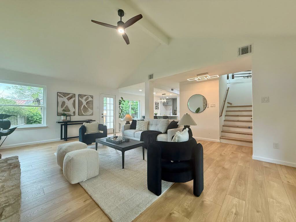 Property Photo: 1402 Monica Street TX 78758