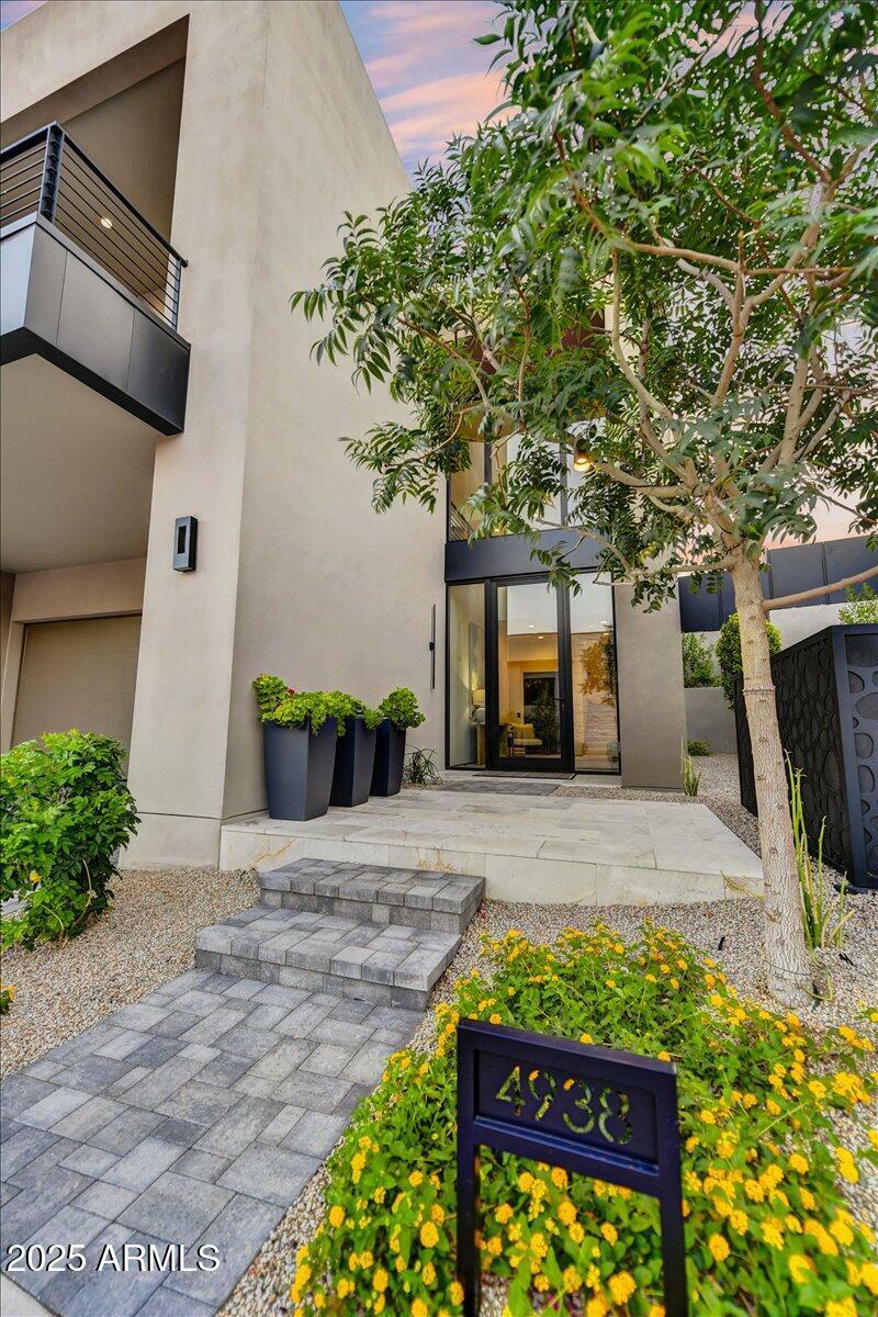 Property Photo: 4938 N Ascent Drive AZ 85251