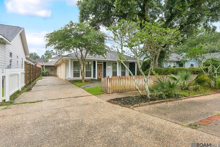 Property Photo: 2634 Lydia Ave LA 70808