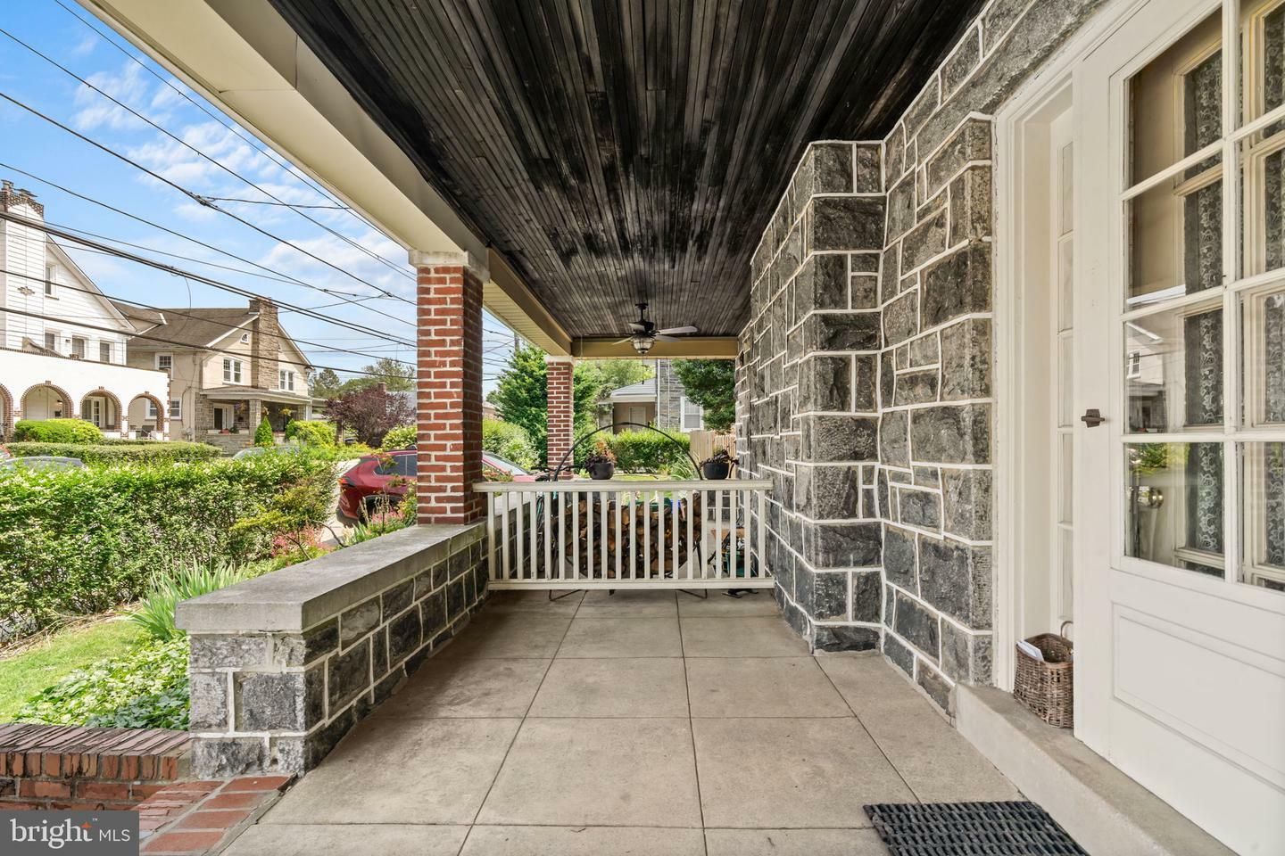 Property Photo:  2426 E County Line Road  PA 19003 