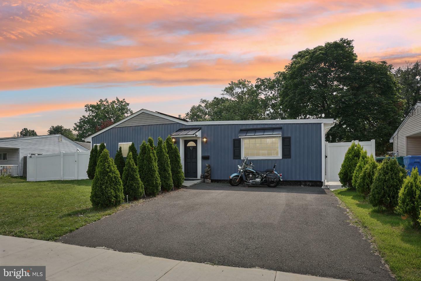 Property Photo: 40 Openwood Lane PA 19055