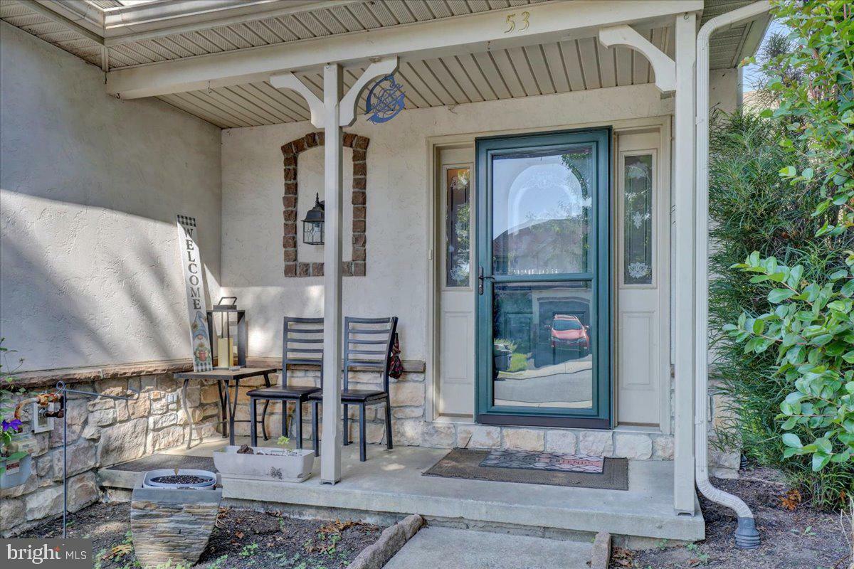 Property Photo:  53 Hawk Lane  PA 17522 