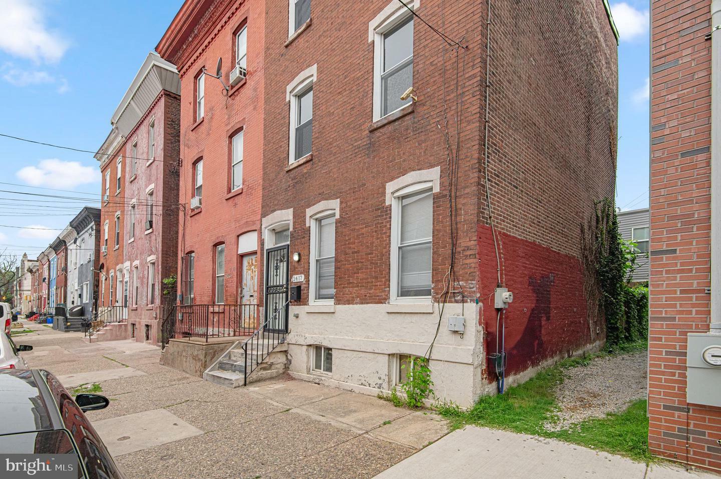 Property Photo: 2417 W Master Street PA 19121