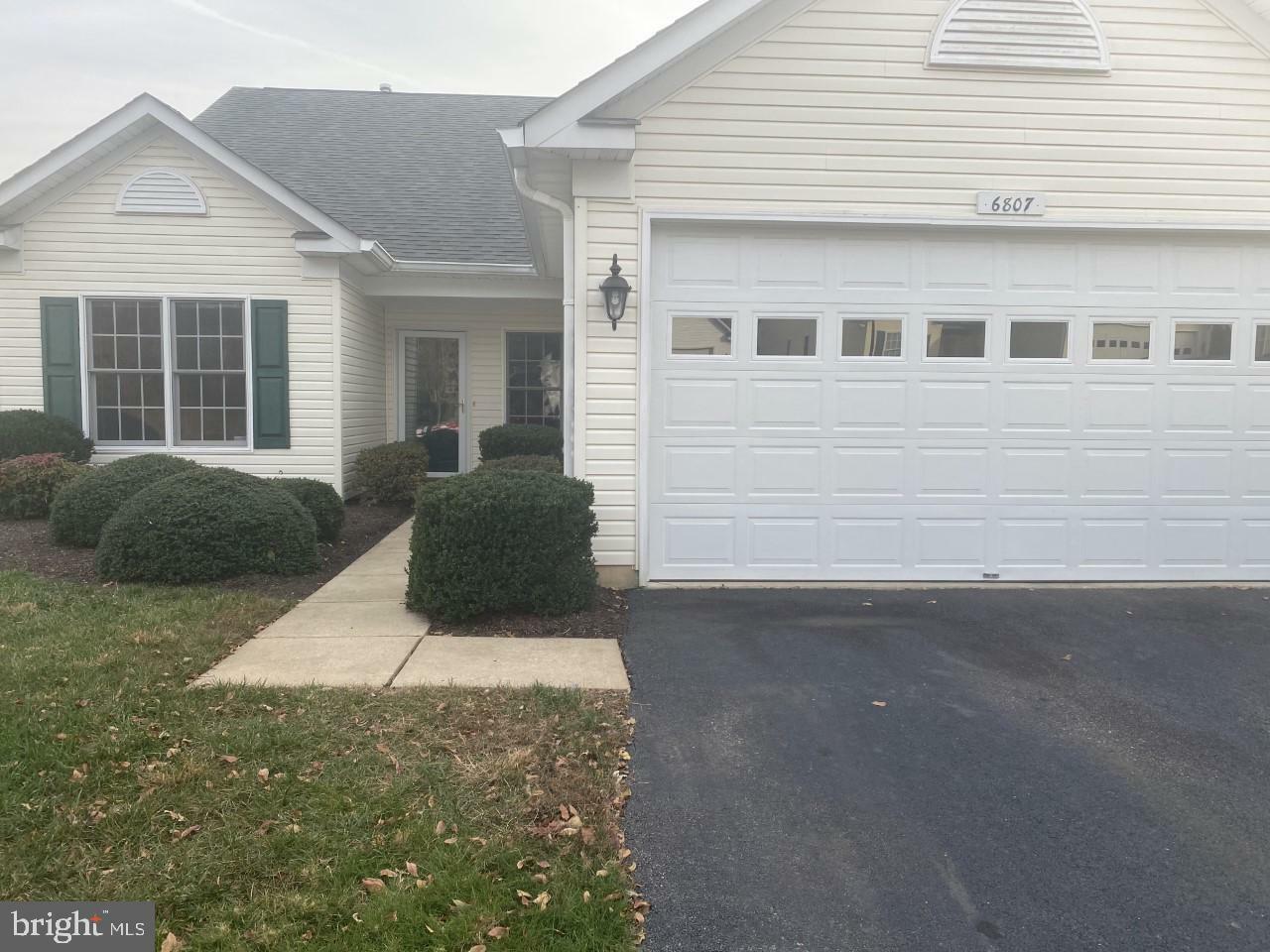 Property Photo: 6807 Winthrop Court VA 22407