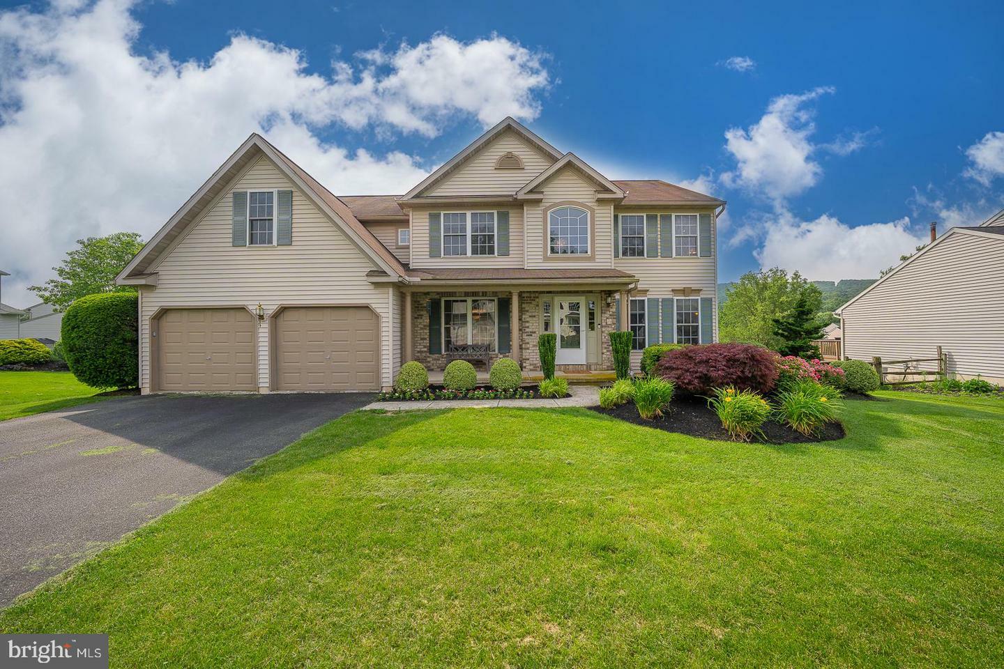 Property Photo: 23 Lenape Drive PA 19543