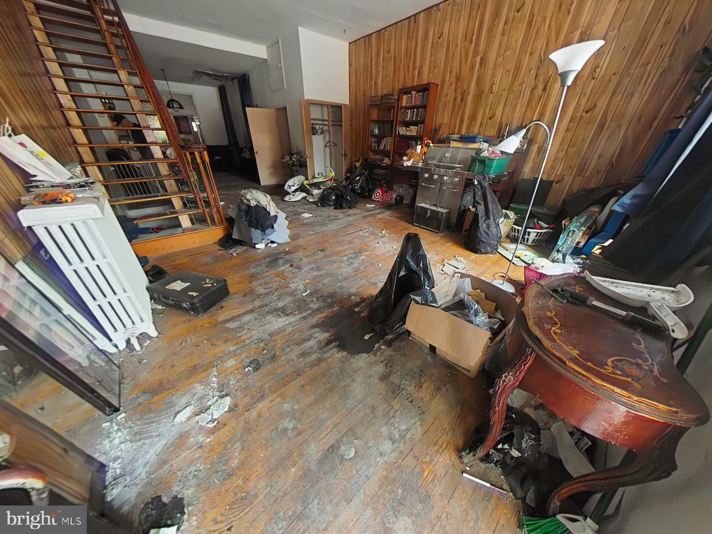 Property Photo: 1620 S Broad Street PA 19145