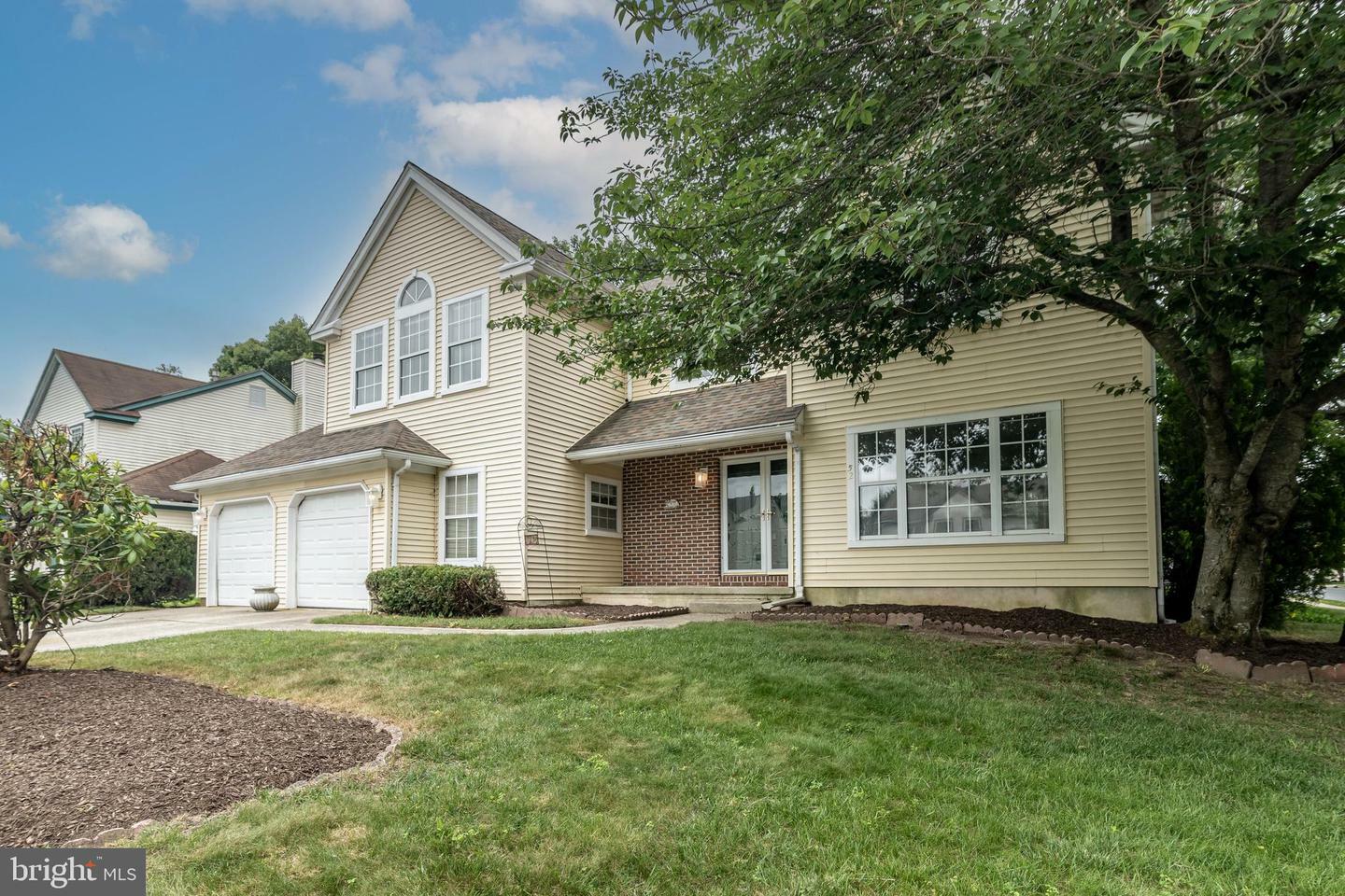 Property Photo: 52 Jonquil Way NJ 08081