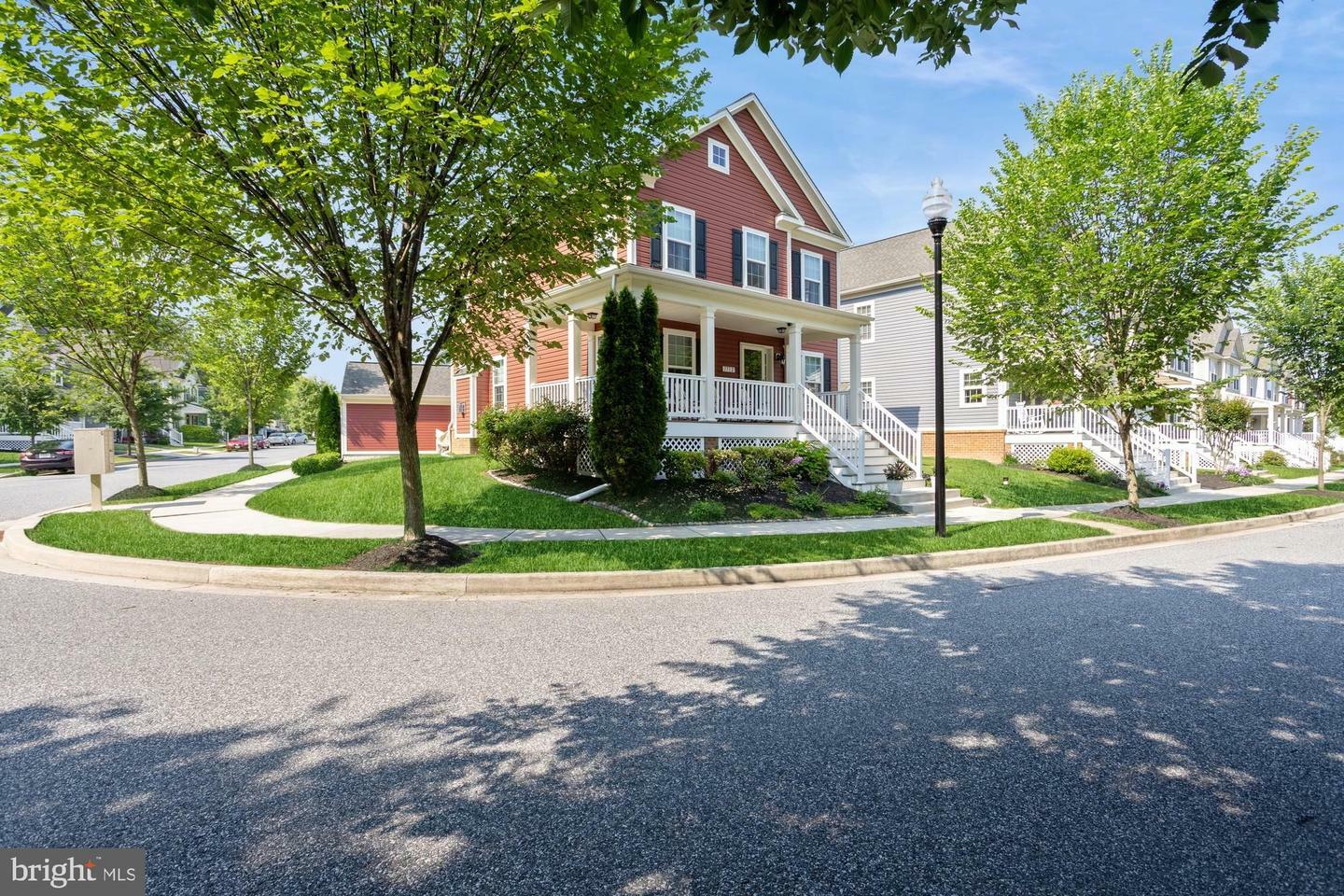 Property Photo: 1712 Renaissance Drive MD 21221