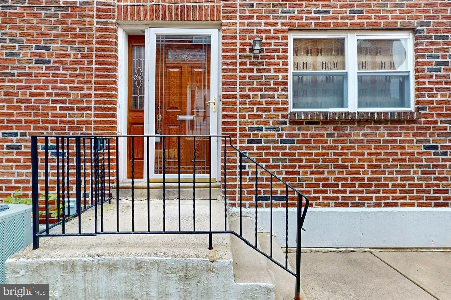 Property Photo: 8511 Bridle Road PA 19111
