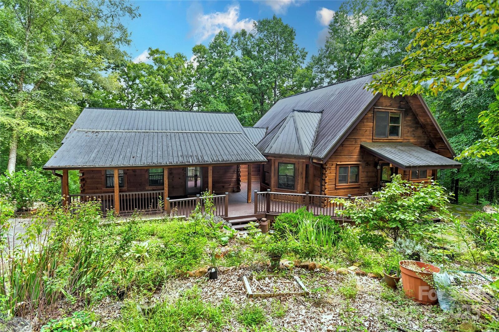 Property Photo: 720 Potneck Road NC 28147