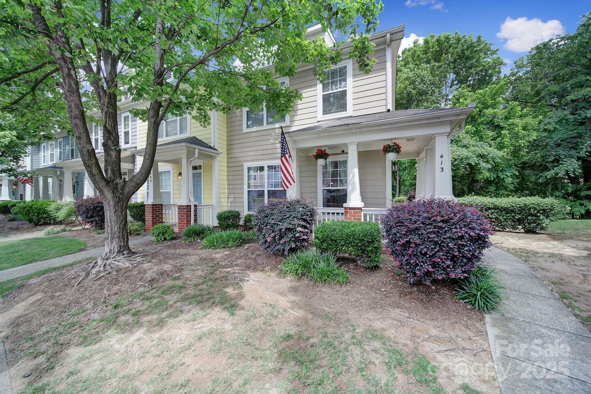 413 Hurston Circle  Charlotte NC 28208 photo
