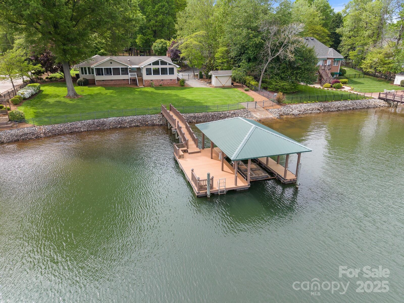 Property Photo:  173 Riverwood Road  NC 28117 