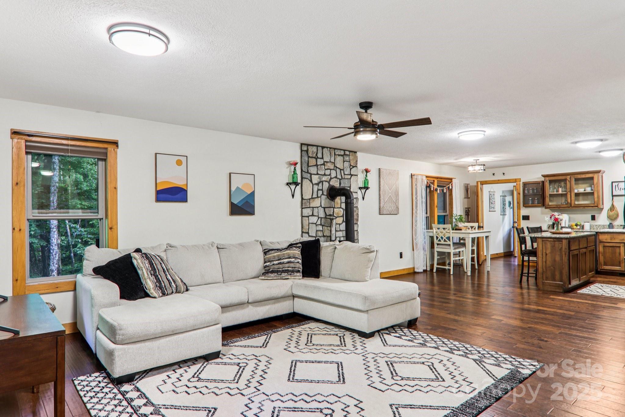 Property Photo:  2171 Black Rock Road  NC 28719 