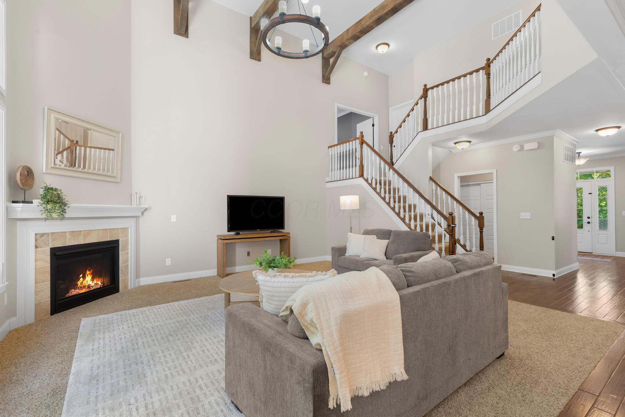 Property Photo: 8148 Clark State Court OH 43004