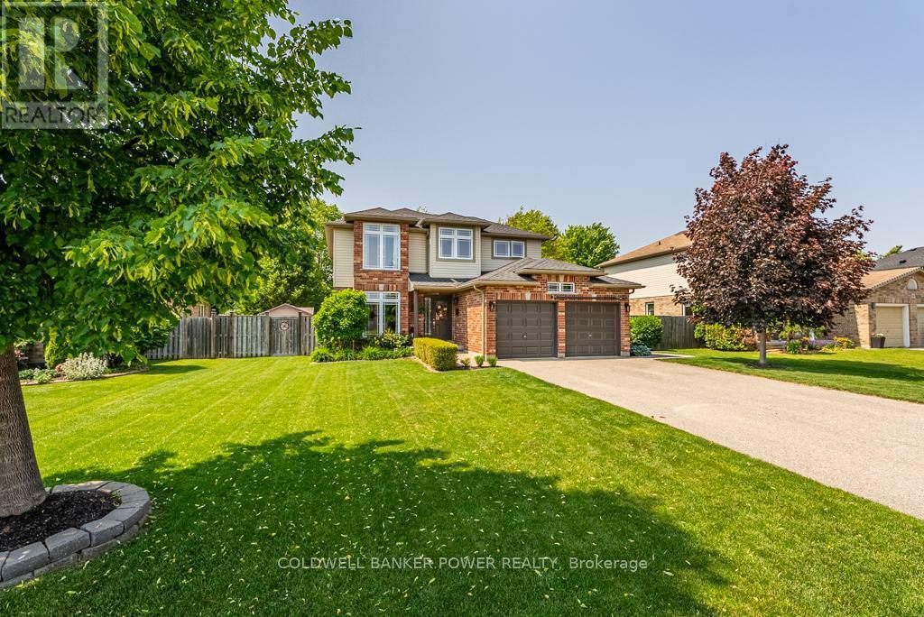 Property Photo:  6 Fieldstone Crescent  ON N0L 1R0 