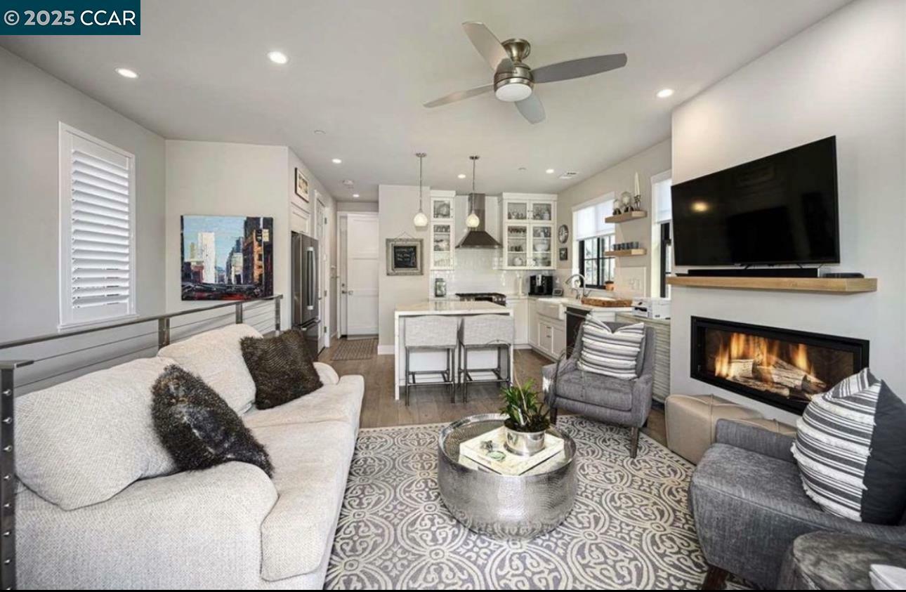 Property Photo: