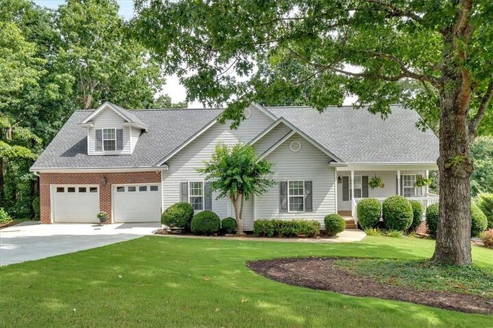 17 Sassafras Trail NE  Cartersville GA 30121 photo