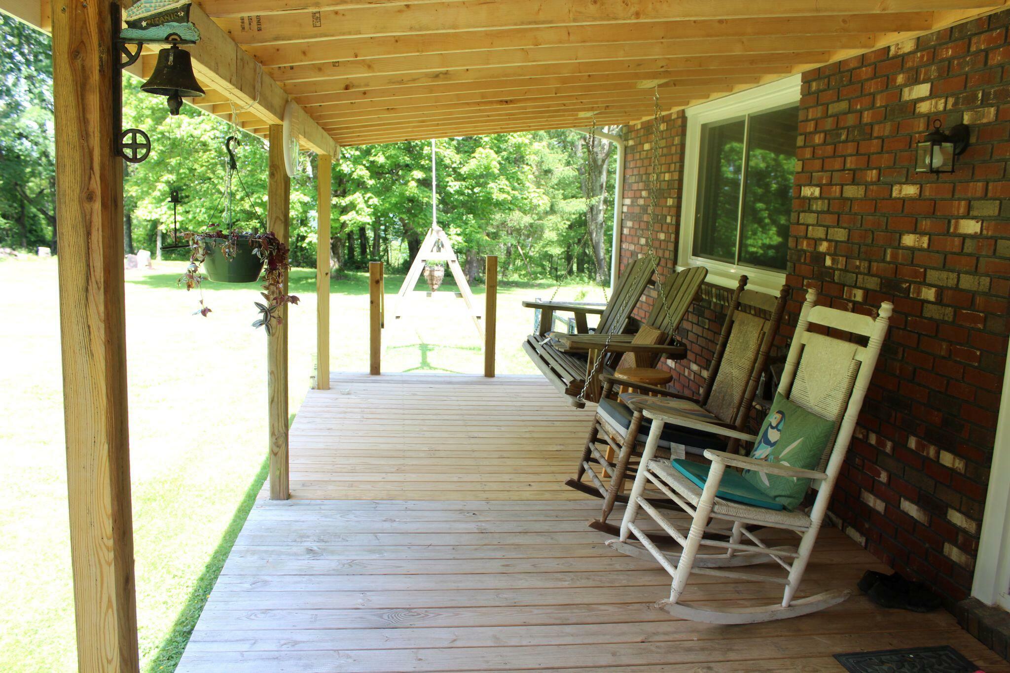 Property Photo: 81 Pine Ridge Ln WV 26681
