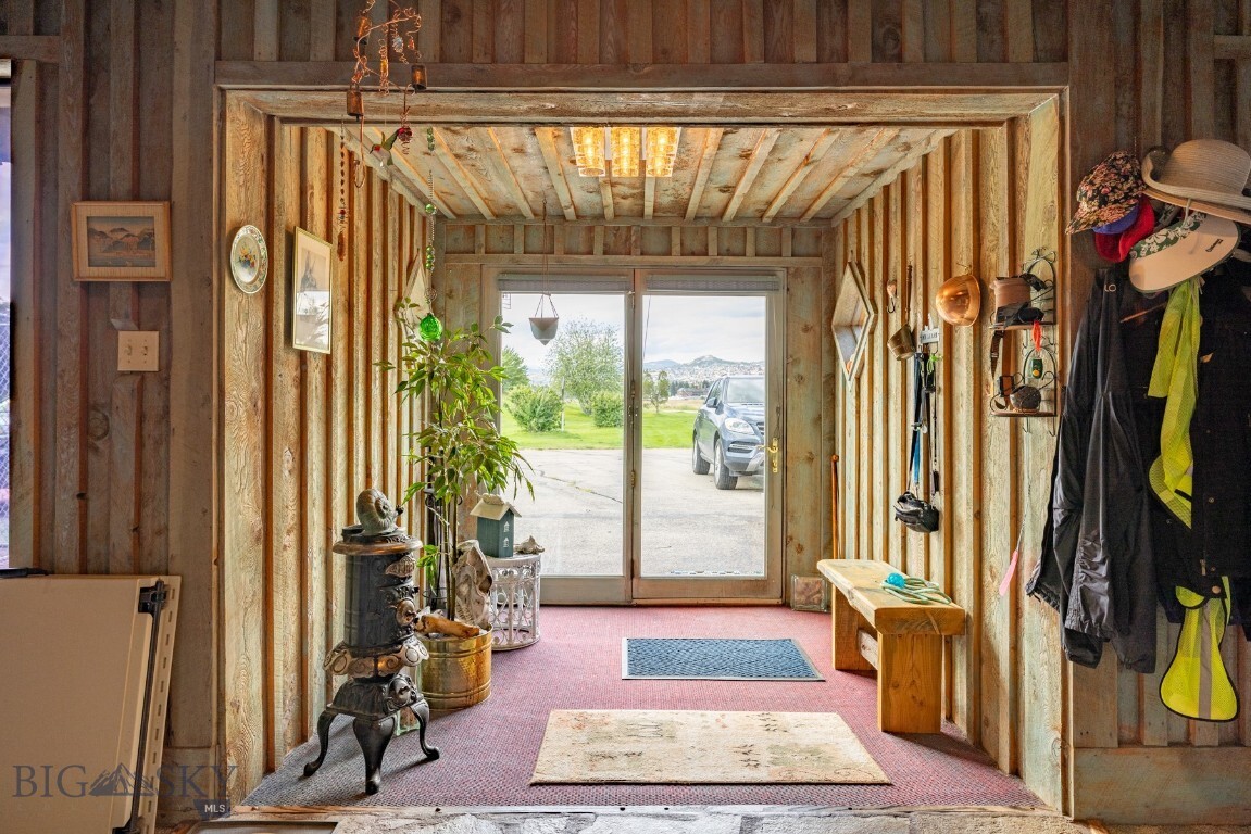 Property Photo: 3620 Saddle Rock Road MT 59701