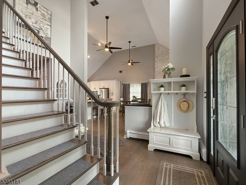 Property Photo:  26 Knollwood Rd  NJ 07981 