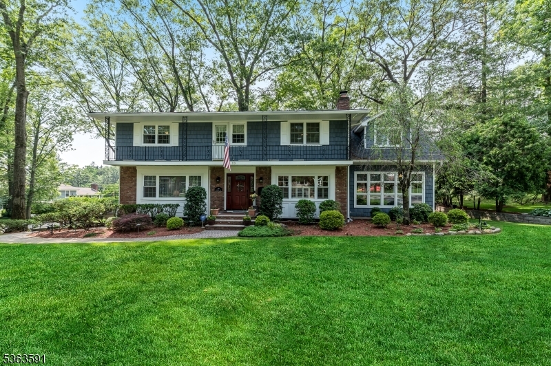 Property Photo: 119 Buckingham Dr NJ 07446
