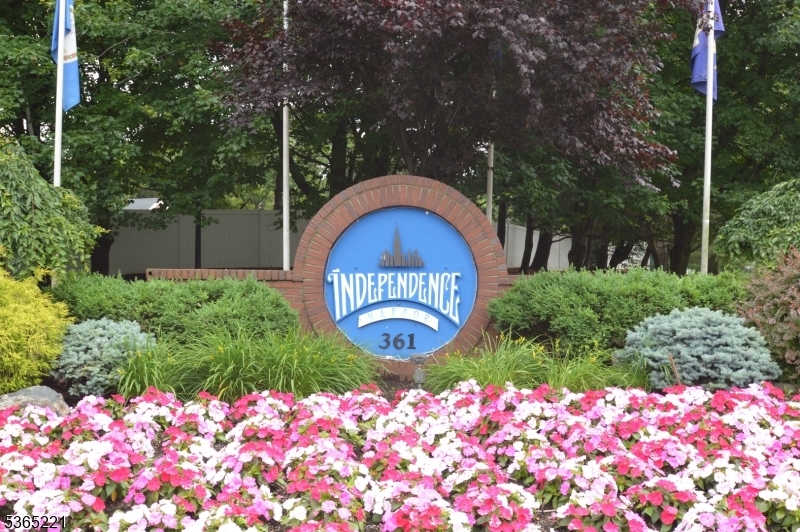 Property Photo: 406 Smith Ct NJ 07020